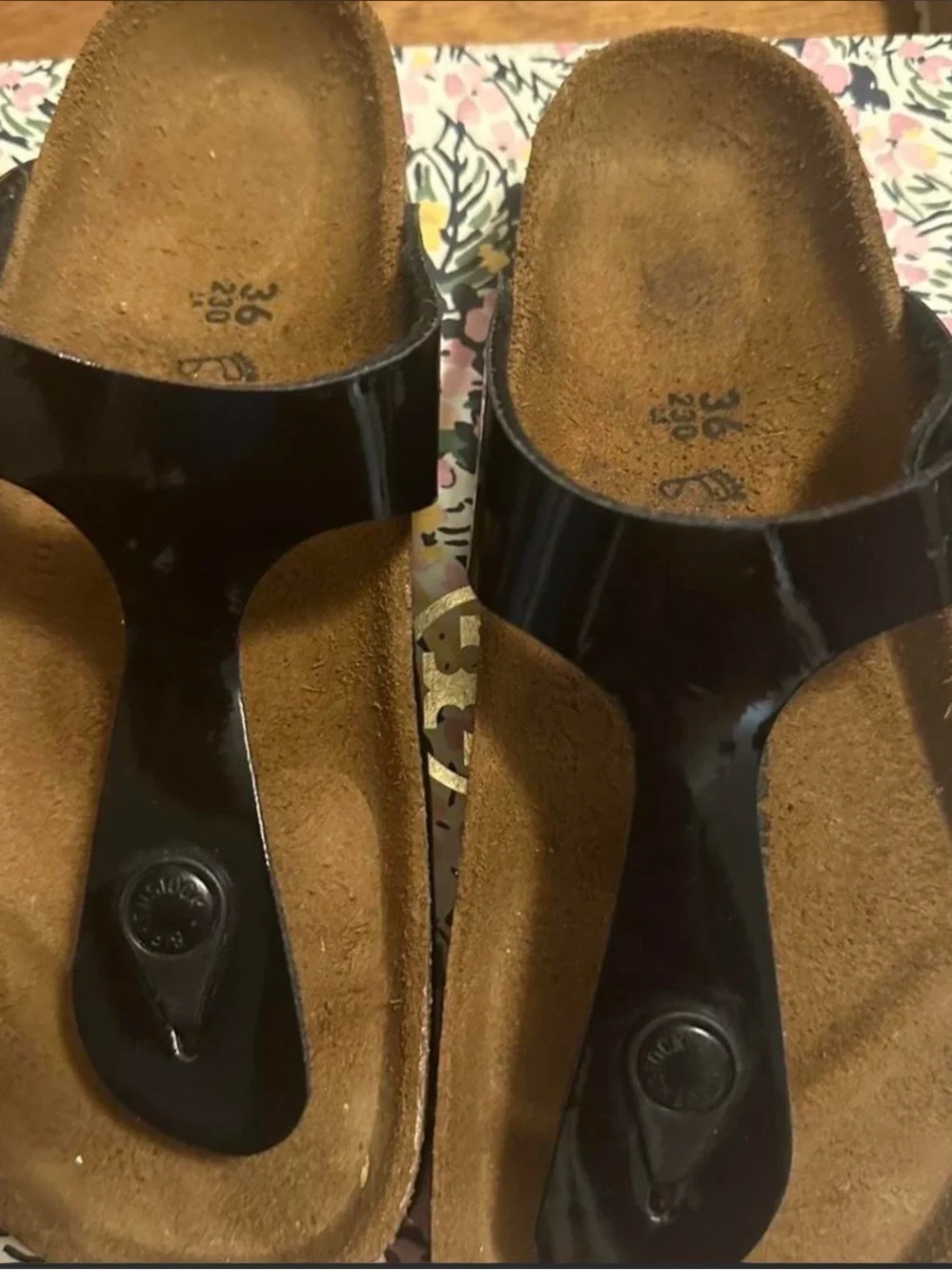Birkenstock Black Patent Gizeh Thong Sandals - Women's